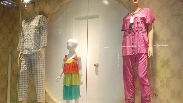 寶寶家居服應該購買什么樣式的